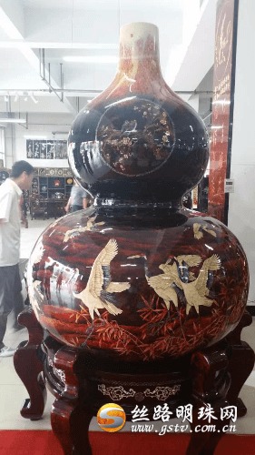 傳承雕漆文化，打造文化集市 工藝美術(shù)品及收藏品零售新路徑